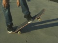 Cómo hacer trucos en patineta : Cómo hacer una vuelta con el talón en patineta